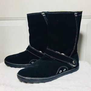 ⭐️Donated⭐️Ocean Minded Suede Boots